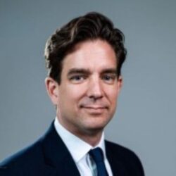 Philipp Hirche Speaker at Energy Storage Summit Germany